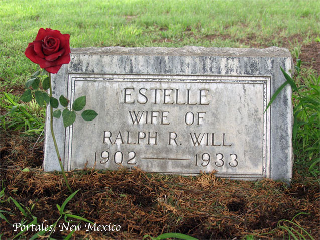 <Estelle Will Gravestone 1902 - 1933>