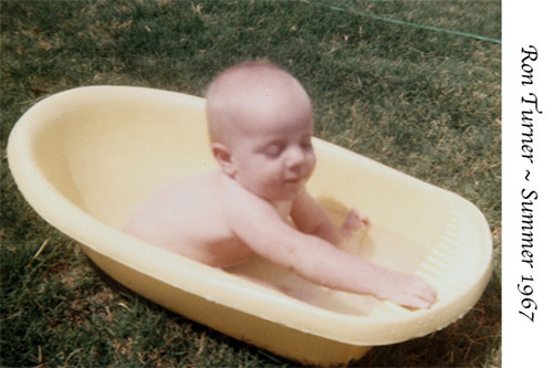 <ron baby book bath tub in back yoar>
